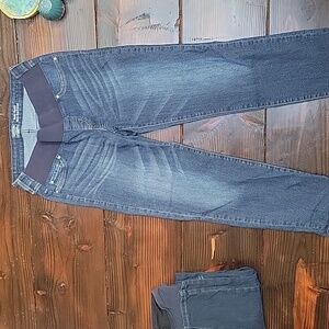 Levis Baby Bump Slim Boyfriend Jeans
